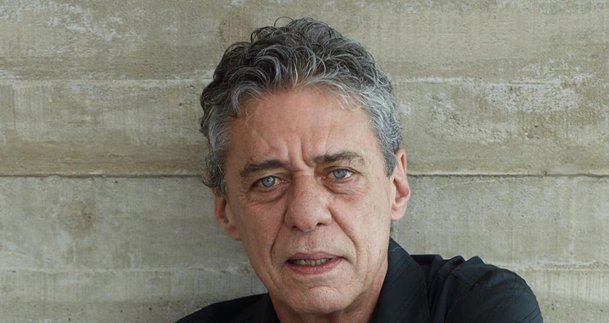 A busca de Chico Buarque em Berlim - Público.pt